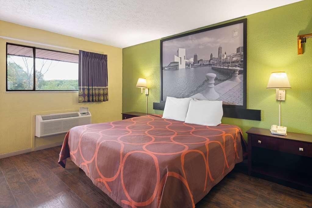 Rodeway Inn Youngstown Δωμάτιο φωτογραφία